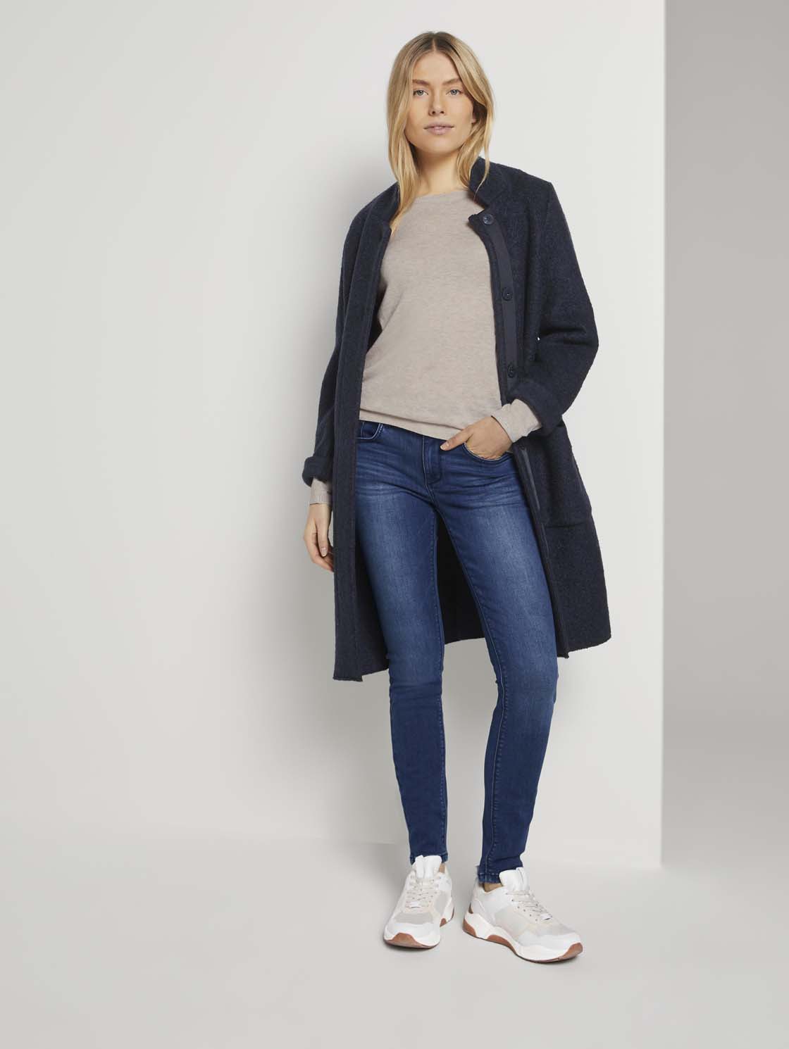 Men busty rus ayolni qattiq sikdim Men hozir qiz bilan jinsiy aloqa qilmoqchiman