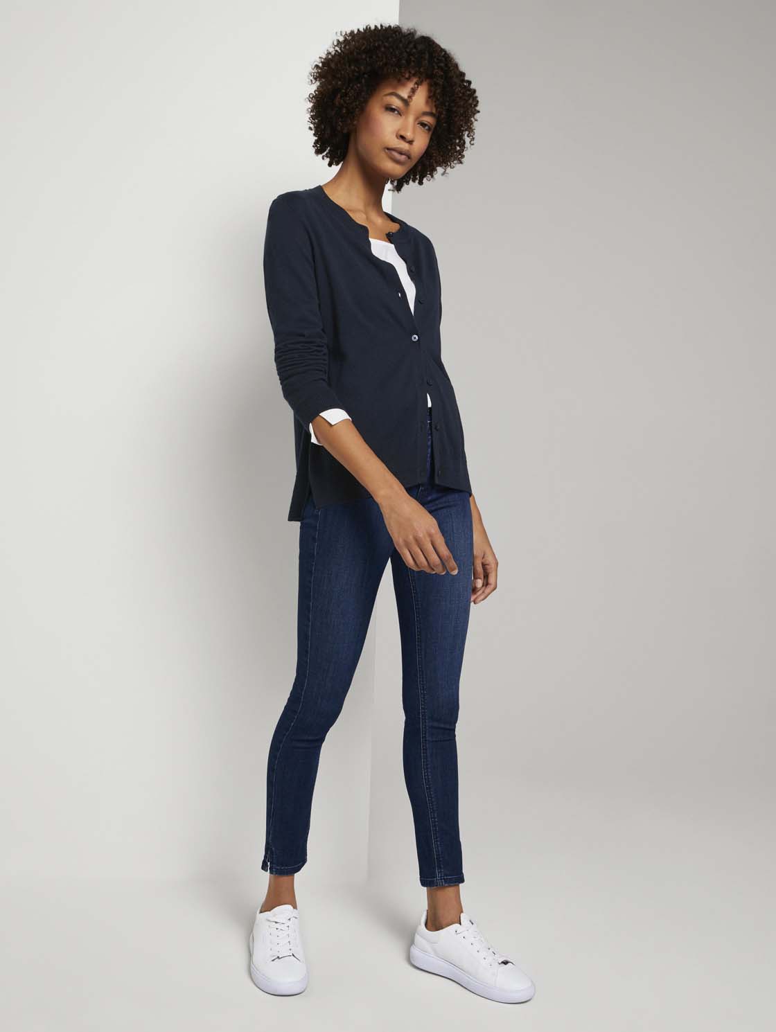 Kate skinny with slit