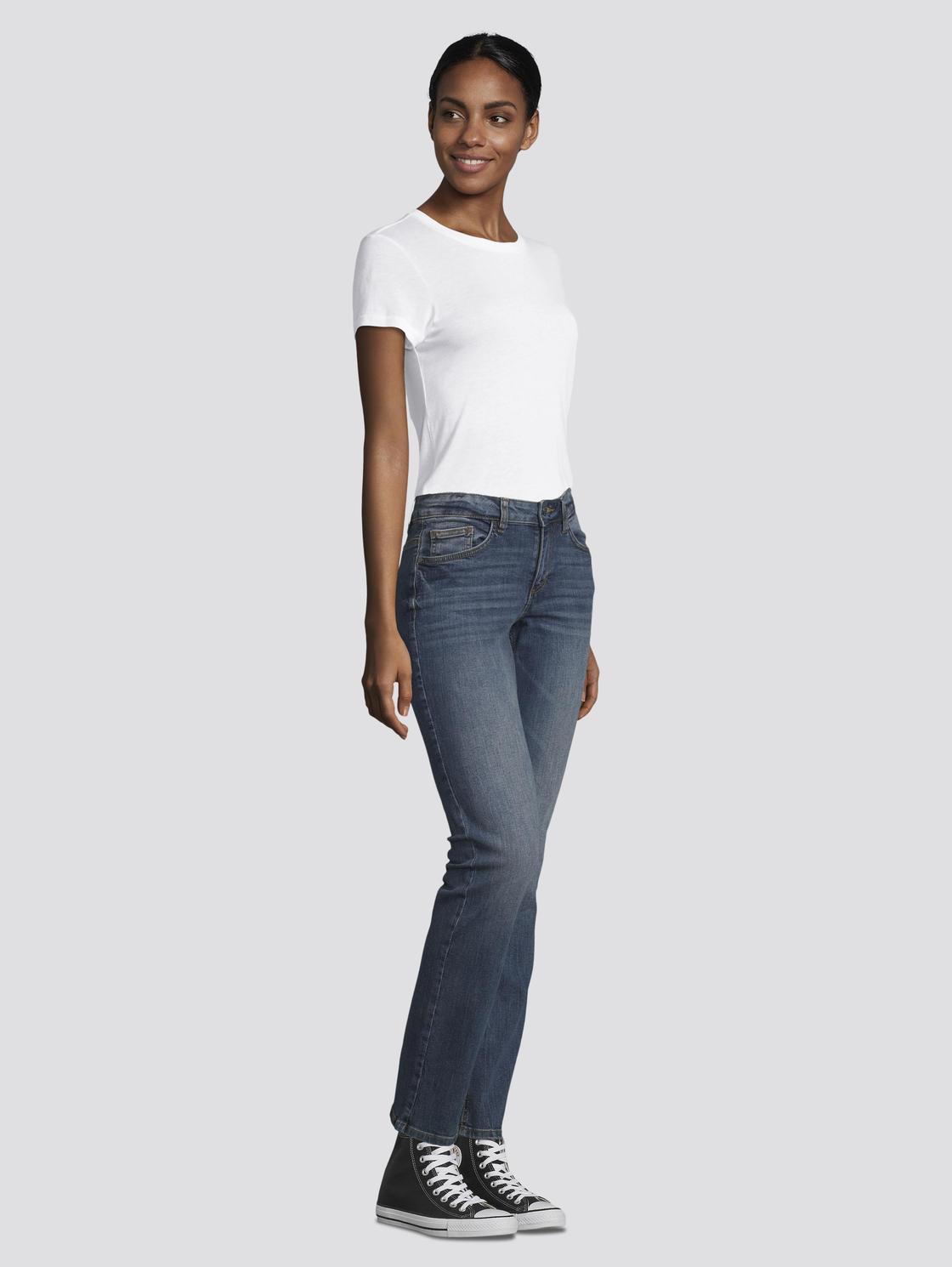 Alexa Straight Jeans