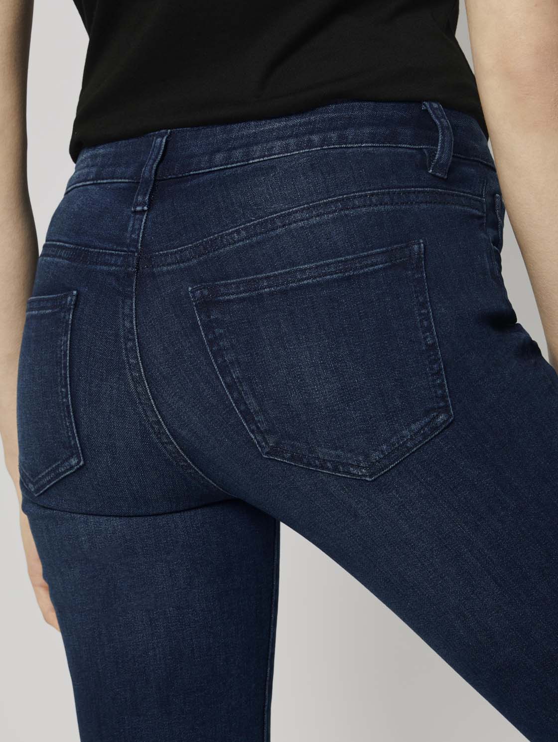 Alexa Slim Jeans